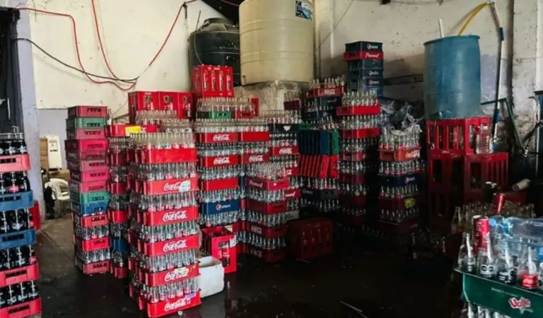 Vinculan a proceso a 10 detenidos por falsificación de Coca-Cola