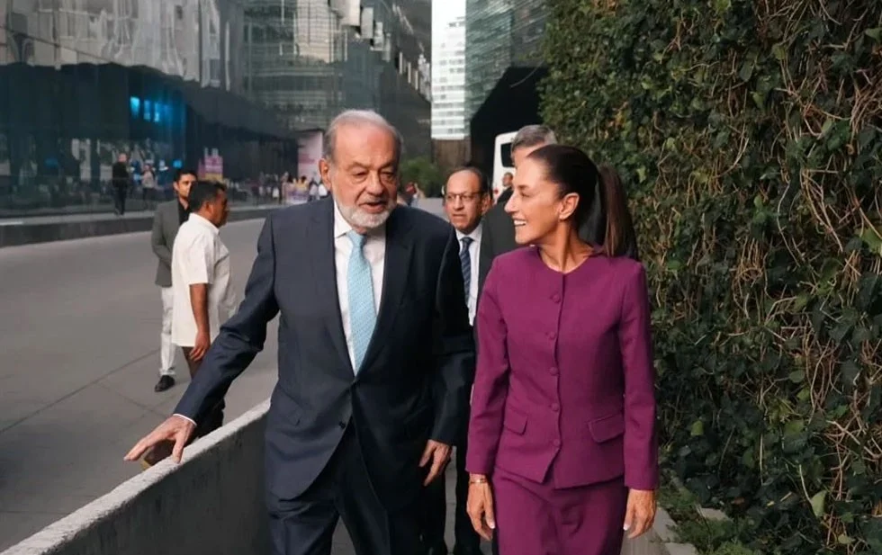 Habla Sheinbaum con Carlos Slim en Museo Soumaya