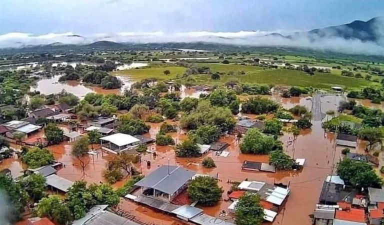 Deja ‘John’ más de 200 casas afectadas en Michoacán