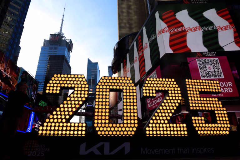 Año Nuevo 2025 en Times Square: artistas, horarios y todo lo que necesitas saber