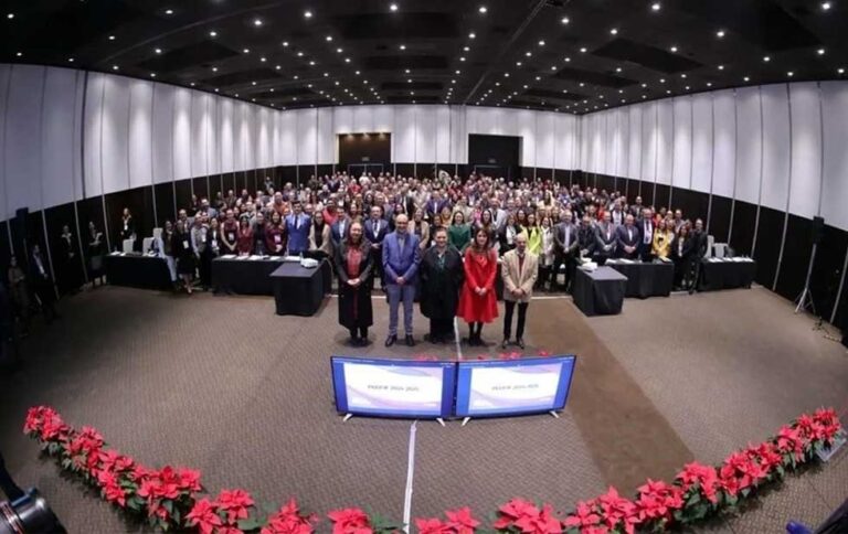 No habrá despidos en INE pese a recorte, promete Taddei