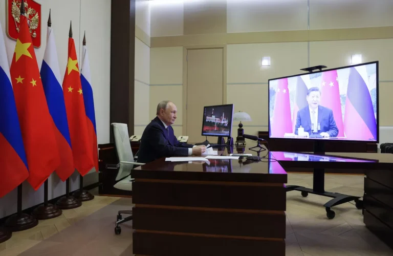 Putin y Xi Jinping refuerzan alianza tras investidura de Trump