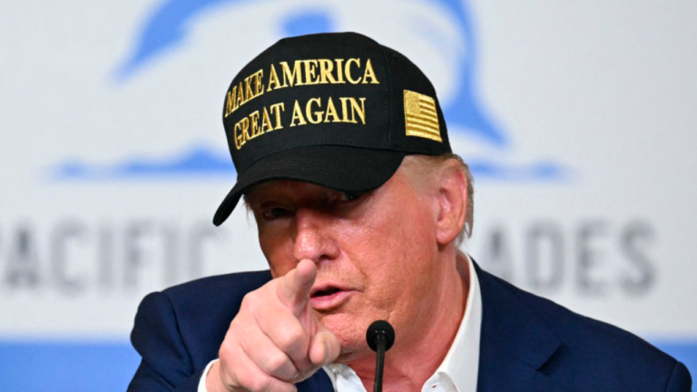 Aranceles a México entran el 1 de febrero, dice Casa Blanca