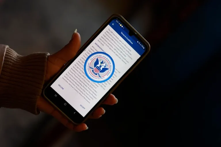 Trump cierra la app CBP One que permitió la entrada de casi un millón de inmigrantes