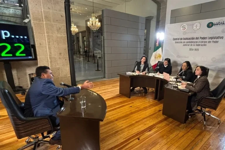 Entrevista Comité Legislativo a aspirantes a elección de PJ