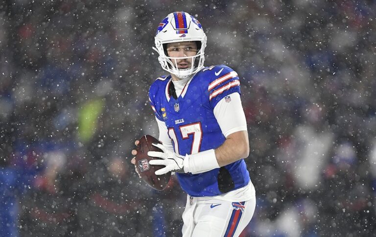 Jackson y Ravens visitan a Allen y Bills por un boleto a la Final de la Americana