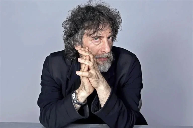 Más mujeres acusan a Neil Gaiman de agresión sexual