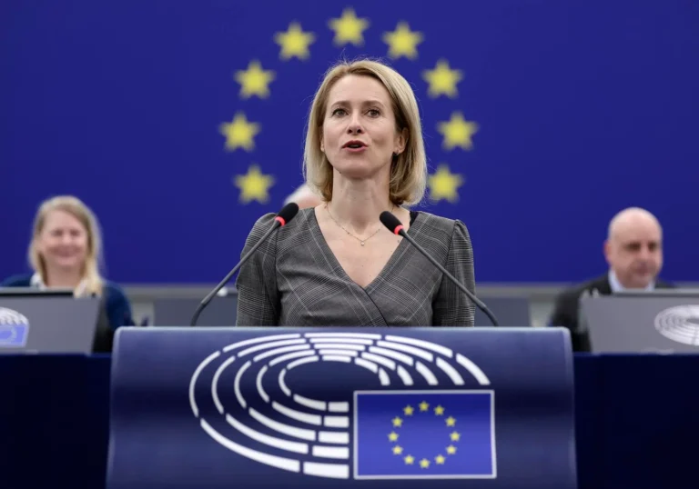 La UE dice que Maduro carece de “la legitimidad de un presidente democráticamente elegido”