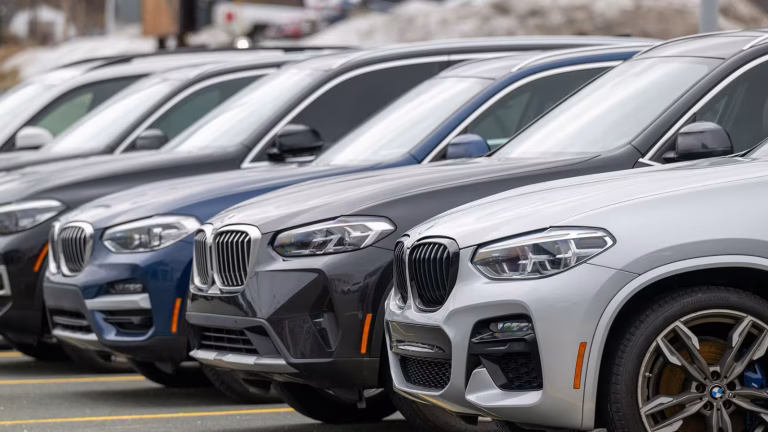 Exportaciones de autos hechos en México bajaron 13.74% pese a alza en producción