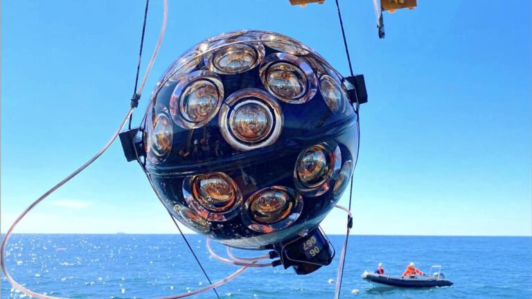 Telescopio bajo el Mediterráneo detecta el neutrino más energético jamás observado