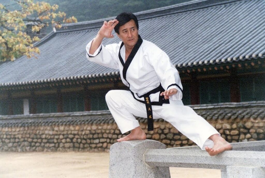 Maestro Dai Won Moon lamenta que el taekwondo pierda su esencia al ser olímpico