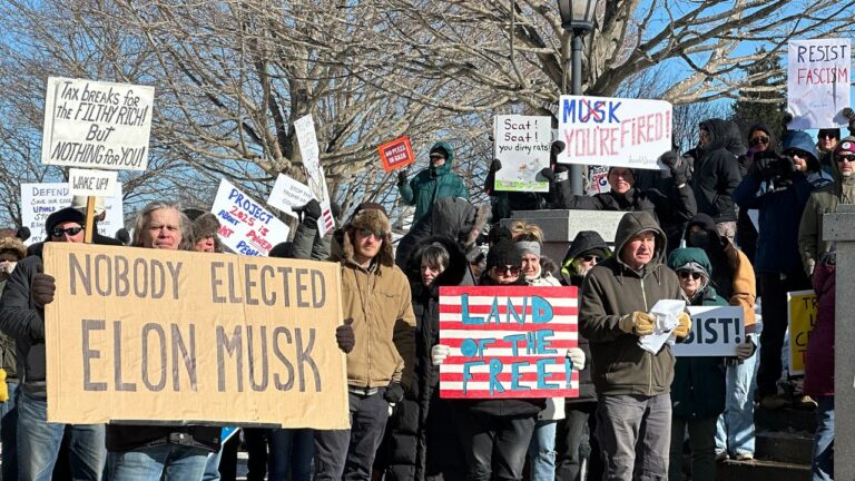 Miles protestan contra las políticas del gobierno de Trump