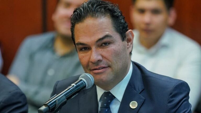 Presenta Enrique Vargas importantes reformas y propuestas en el Senado de la República