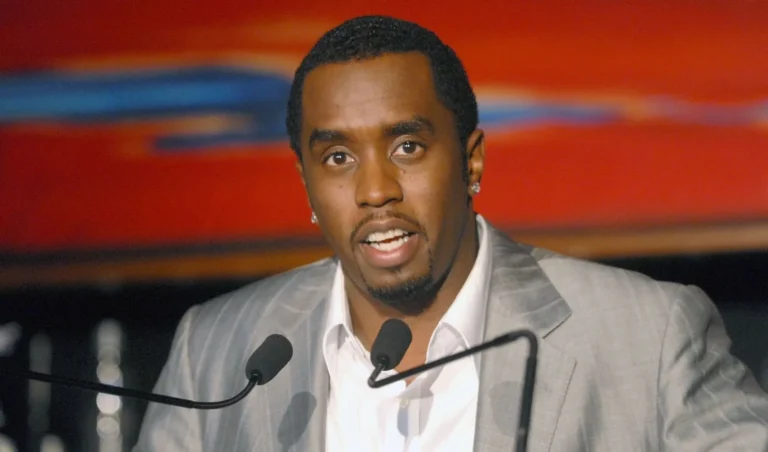 Demanda Diddy a NBC por 100 mdd debido a ‘mentiras’ en documental