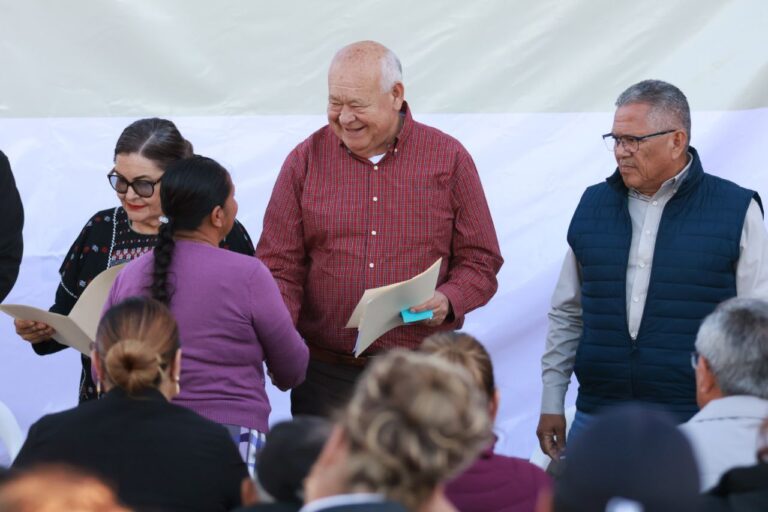 Fortalece el Gobierno del Estado y SEDIF a grupos prioritarios de Comondú