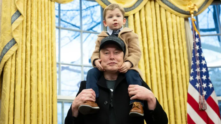 Lil X en la Casa Blanca: El hijo de Elon Musk se convierte en la estrella de la Oficina Oval