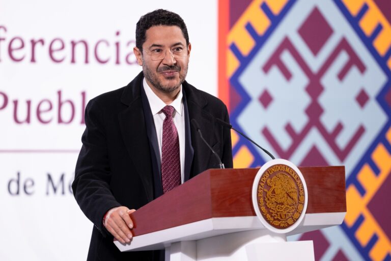 Batres exhibe presunta corrupción en la Fundación ISSSTE: arrendamiento indebido y desfalco de 5 mdp