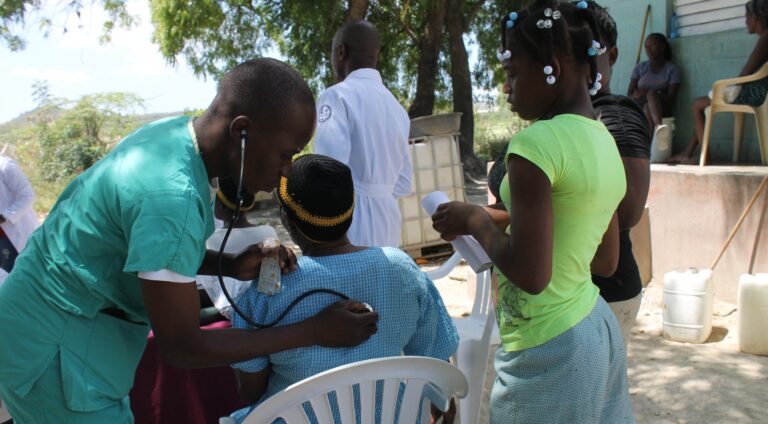 Aumentan necesidades sanitarias en Haití por escalada de violencia: MSF