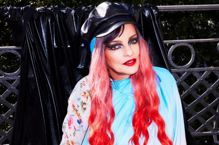 Nina Hagen cumple 70 años: la eterna rebelde del punk alemán