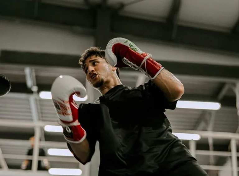 Marco Verde tendrá su primera pelea profesional en Arabia Saudita