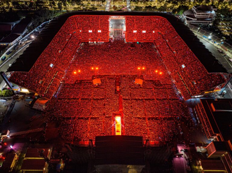 Shakira desata la euforia en su cuarto concierto en CDMX a pesar de la lluvia