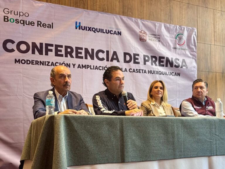 Anuncian ampliación de casetas y nueva vialidad en autopista Chamapa-La Venta