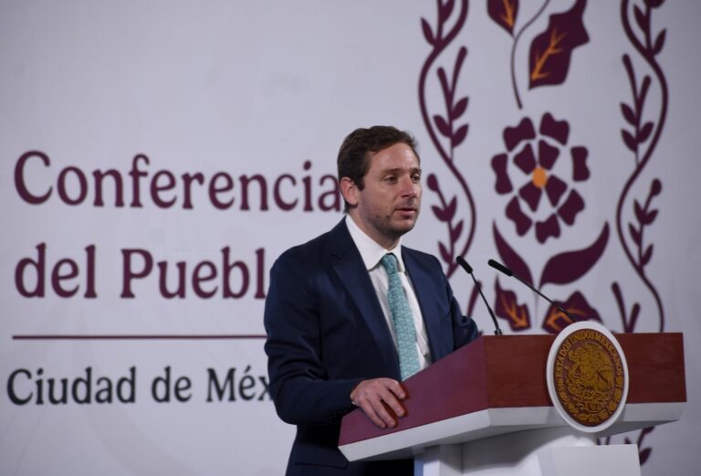 Anuncian programa de apoyo a padres de niños con cáncer