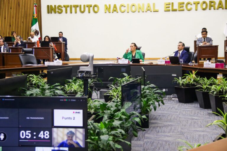 Aprueba INE tope de gasto de $220 mil para candidaturas judiciales