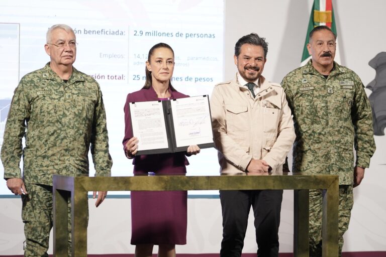 Sheinbaum anuncia la construcción de siete nuevos hospitales del IMSS