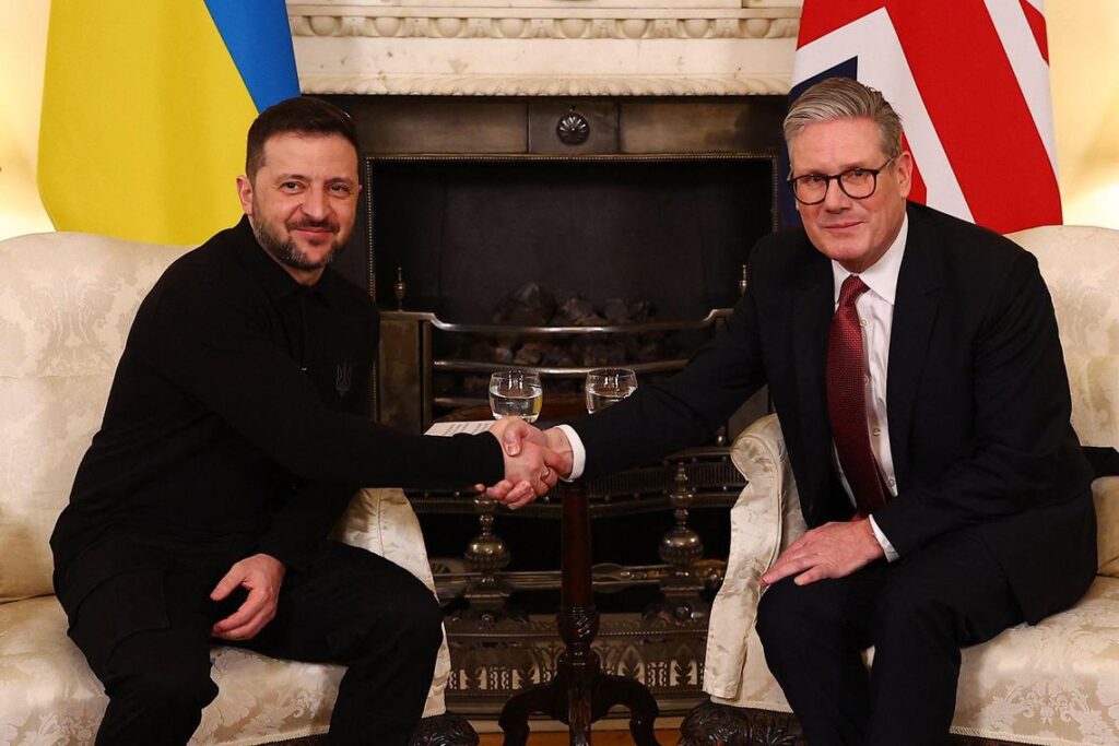 Primer ministro británico recibe a Volodymir Zelensky en Londres