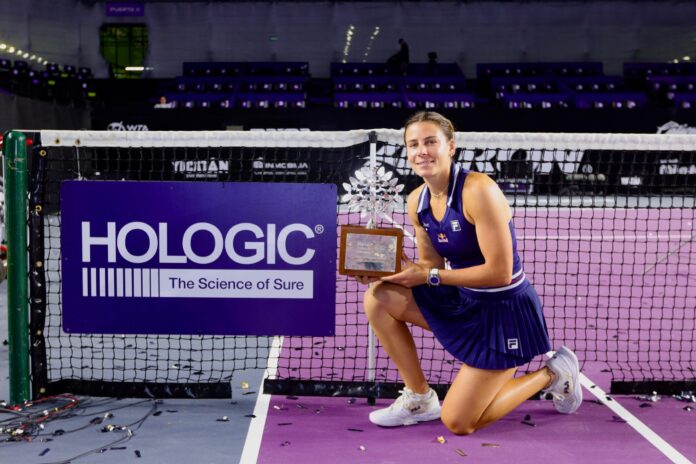 Emma Navarro arrasa a Arango en la final y se lleva el Abierto de Mérida