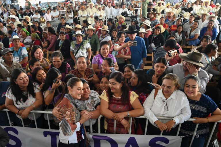 Sheinbaum Concluye con Éxito una Intensa Gira por Chiapas y Tabasco