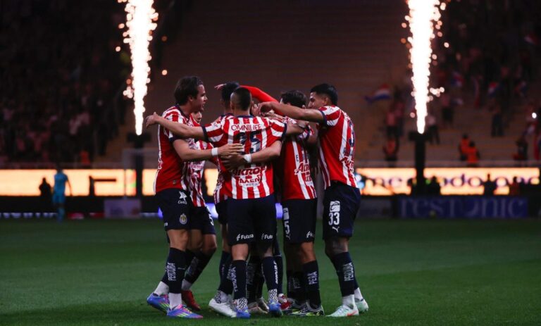 Chivas vive otra reestructuración y se aferra al play-in