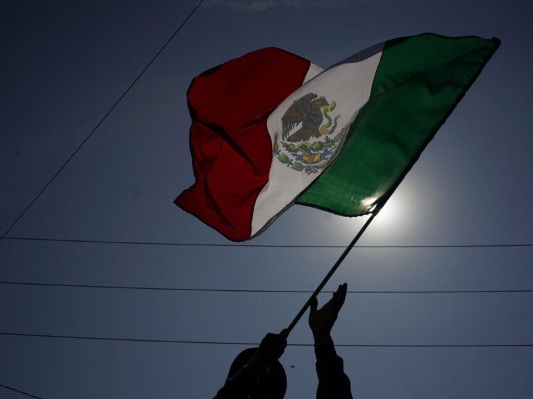 FMI prevé recesión para México en 2025 por medidas de Trump