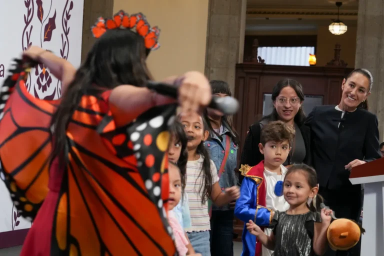 Sheinbaum celebra a la niñez: “No son el futuro, son el presente de México”