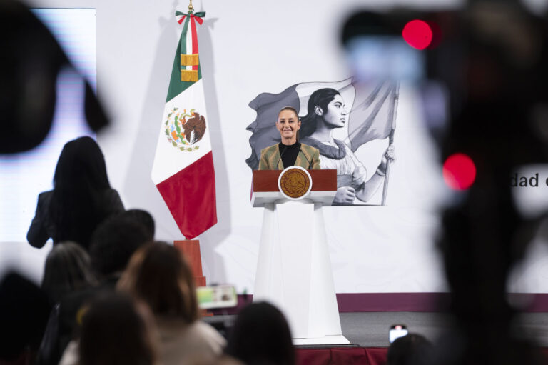 Sheinbaum anuncia posibles sanciones por contratos con sobrecosto en Birmex