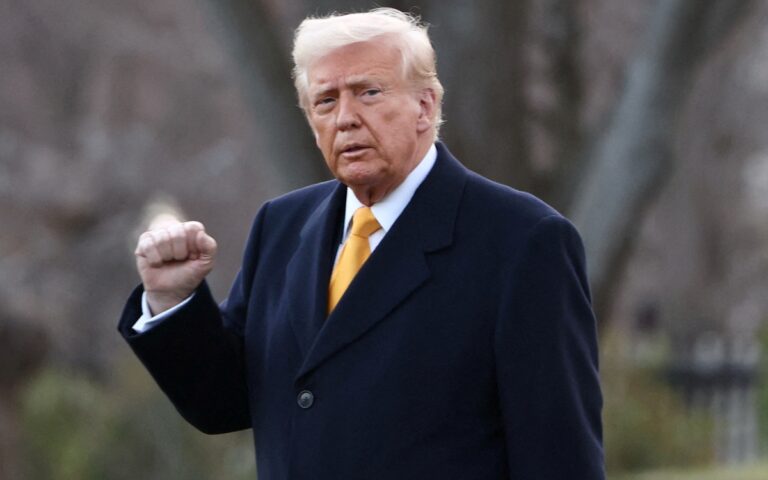 Trump elogia a Sheinbaum y celebra regreso de plantas a EU