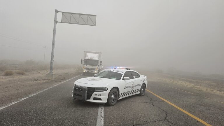 Vientos afectan carreteras, pozos y vuelos en Chihuahua