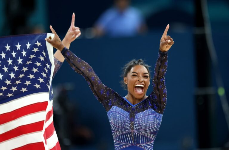 Simone Biles aún no decide si competirá en Los Ángeles 2028