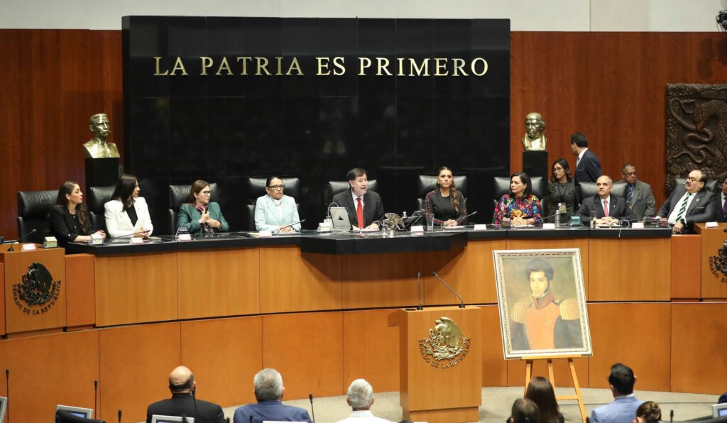 Senado rinde homenaje a Vicente Guerrero con inscripción en el Muro de Honor 1 Senado rinde homenaje a Vicente Guerrero con inscripción en el Muro de Honor