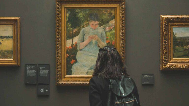 Miles abarrotan Bellas Artes y el Munal por arte gratuito en Semana Santa