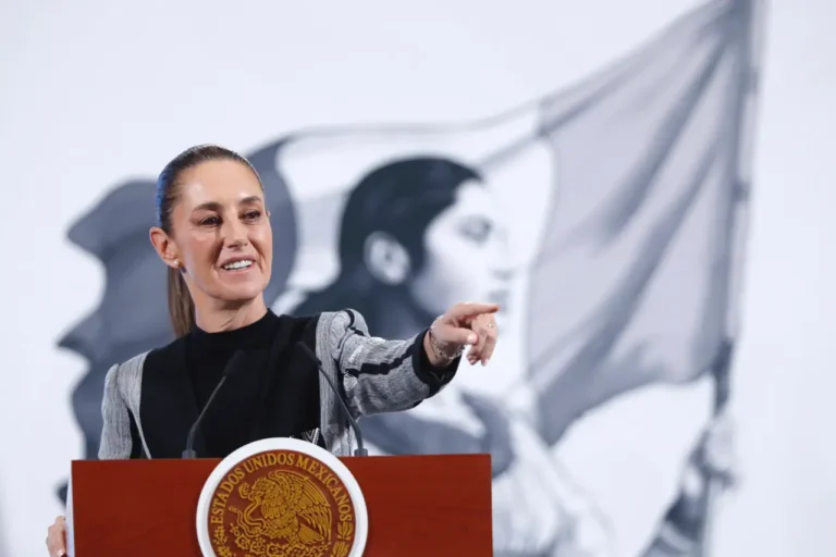Sheinbaum descarta represalias por los aranceles de EU y aboga por el diálogo