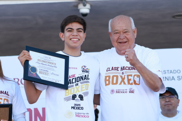 Clase Nacional de Boxeo reúne a más de mil personas en Baja California Sur