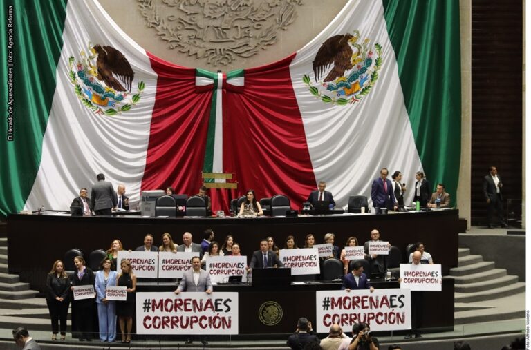 Reforma exime a Sedena, Pemex y CFE de transparentar obras