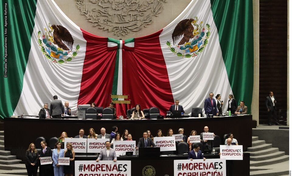 Reforma exime a Sedena, Pemex y CFE de transparentar obras