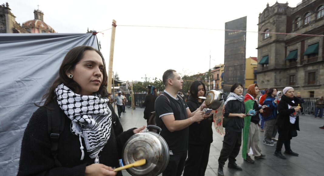 Jóvenes exigen a México romper relaciones con Israel por genocidio en Gaza