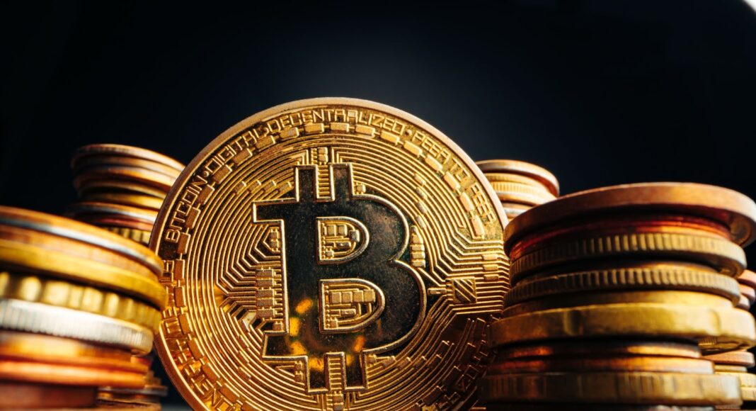 Nuevo máximo para el bitcoin: supera los 109 mil dólares