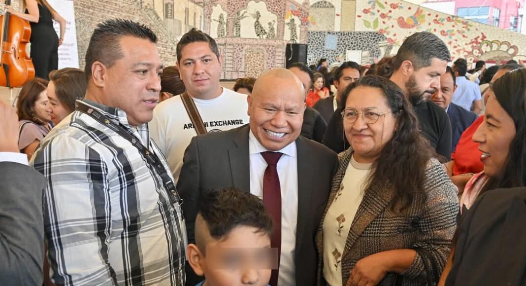 BENEFICIA RACIEL PÉREZ CRUZ A 220 ESCUELAS CON APOYOS ECONÓMICOS PARA ASEO Y MANTENIMIENTO DE INSTALACIONES