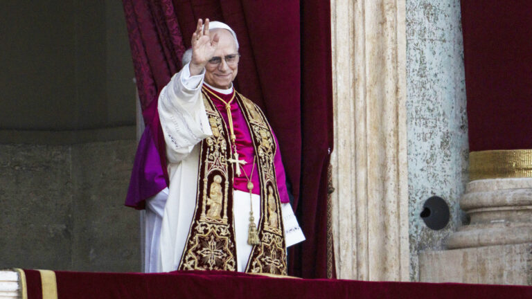 México extenderá invitación oficial al Papa León XIV: Sheinbaum