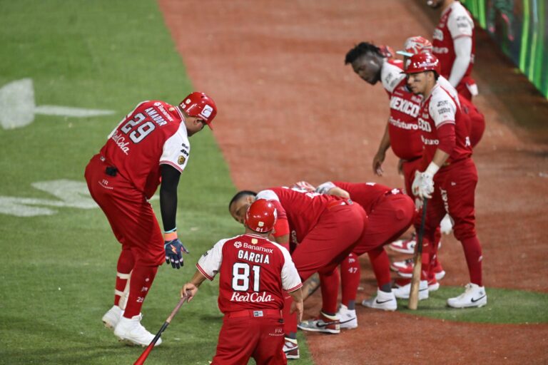 Japhet Amador llega a 250 jonrones y Diablos barren a Bravos